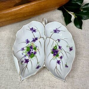NORCREST Fine China Sweet Violet Numbered 8/135 Painted Leaf Candy Dish Divided